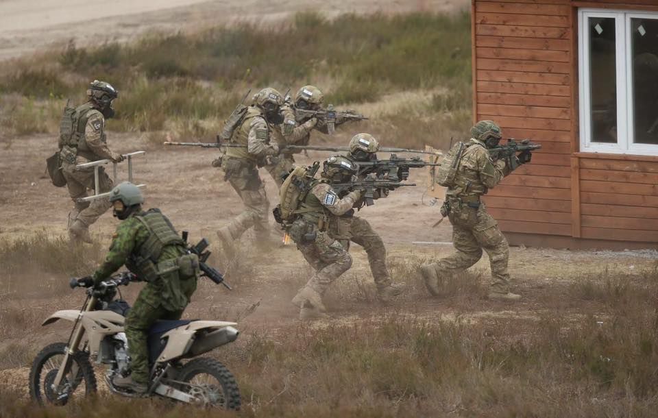 Polish%20JWK%20Special%20Forces%20operators%20plus%20Lithuanian%20SOF%20operator%20during%20NATO%20international%20exercises%20Noble%20Jump%20in%20aga%20Polan_zpsccaivwot.jpg