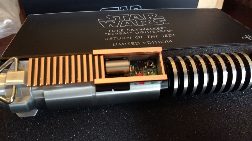 efx luke skywalker lightsaber