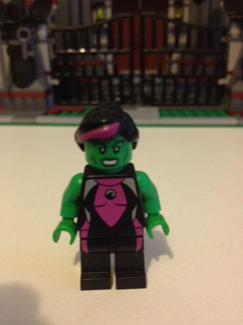 shehulk_zpsc9ca29a3.jpg