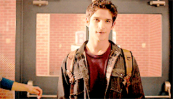 photo tumblr_n3bj89fkeW1s9q9dro8_250_zpsd2030a23.gif