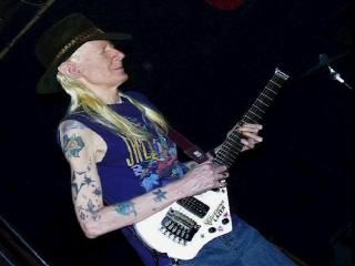PDVD 001 zps9e69daaa - Johnny Winter - most famous hits (2003) [DVD5] [PAL] [VH]