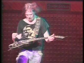 PDVD 010 zps25852774 - Neil Young & Crazy Horse - Shakey Weld 1991 (2006) [DVD5] [NTSC] [VH]
